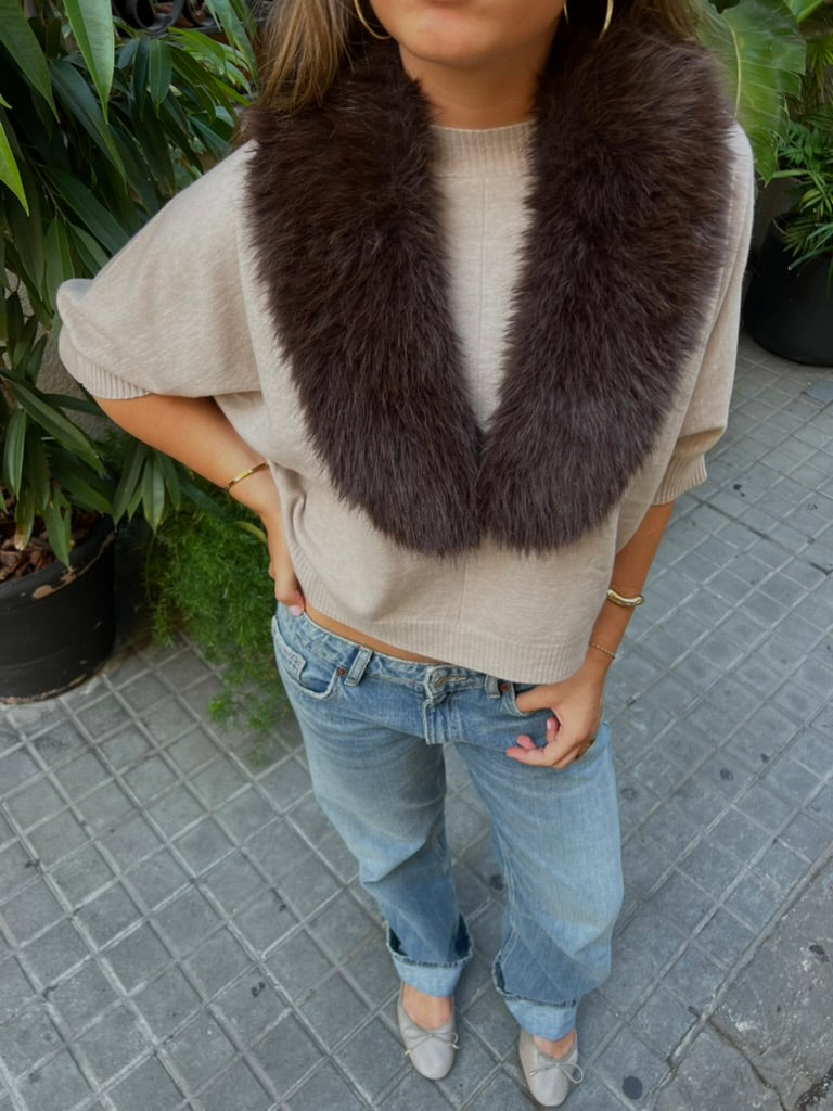 Cuello Saura Brunette